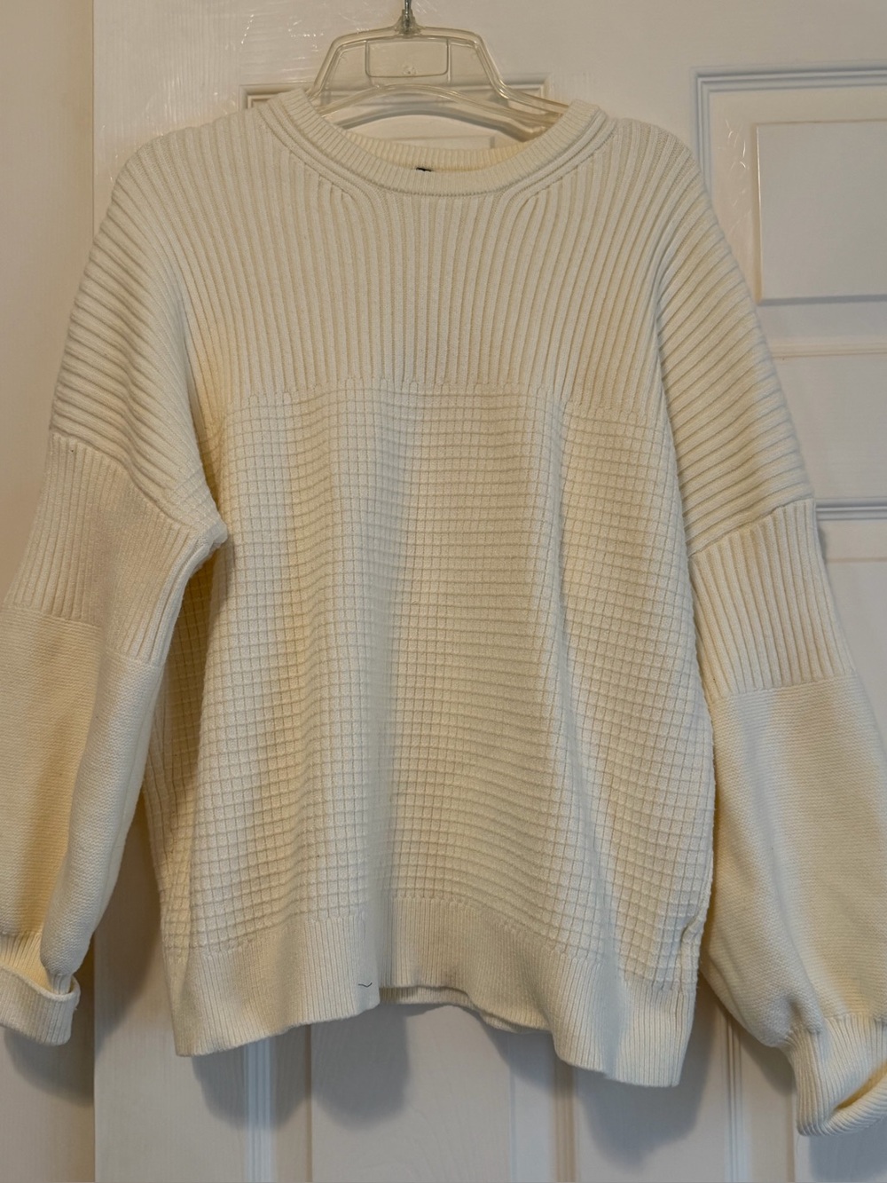 Women’s Cream Knit Crewneck Sweater